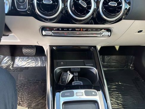 Used 2026 Mercedes-Benz GLA 250 4MATIC image 25