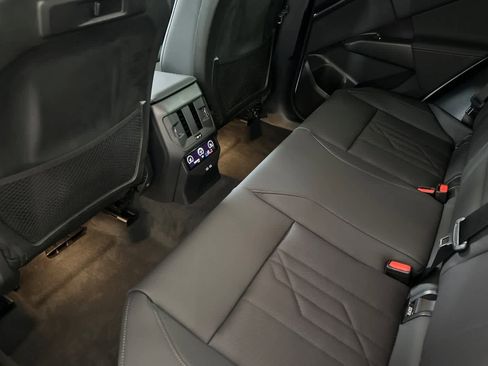 Used 2026 BMW X3 xDrive30 w/ Convenience Package image 4