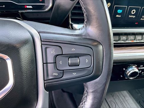 Used 2022 GMC Sierra 1500 Elevation image 23