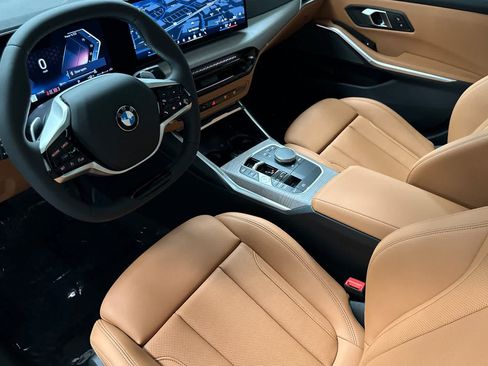 Used 2026 BMW 330i Sedan w/ Convenience Package RWD image 11