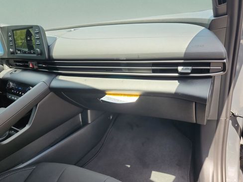 New 2026 Hyundai Elantra SEL Sport Premium FWD image 19