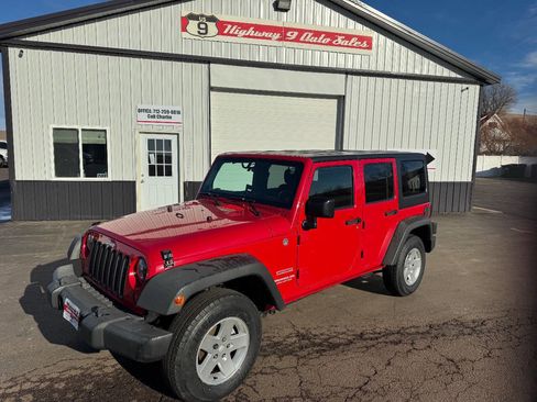 Used 2011 Jeep Wrangler Unlimited Sport image 1