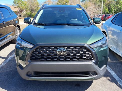 Certified 2022 Toyota Corolla Cross LE image 5