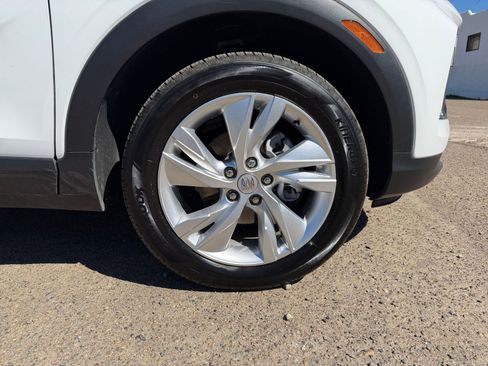 Used 2025 Buick Encore GX Preferred image 28