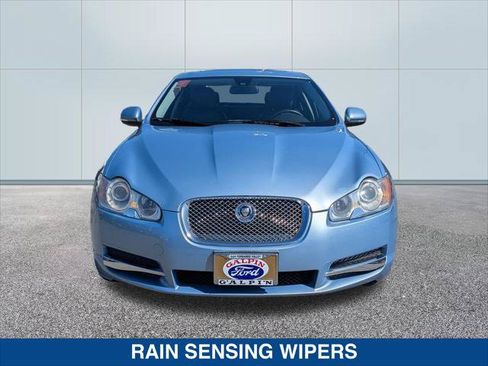 Used 2010 Jaguar XF Luxury RWD image 8