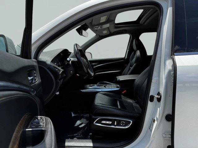 Used 2020 Acura MDX w/ Technology Package AWD/4WD image 18