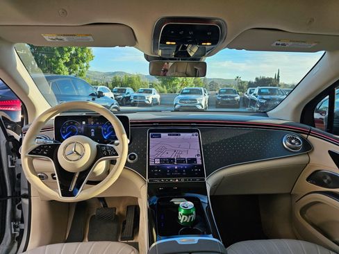 Used 2023 Mercedes-Benz EQS 450+ 4MATIC SUV image 9