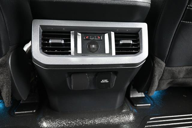 Used 2024 Ford F350 Lariat AWD/4WD image 17