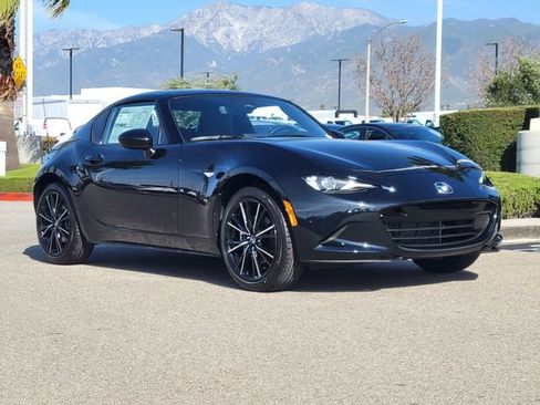 New 2026 MAZDA MX-5 Miata RF Grand Touring w/ Weather Package RWD image 31