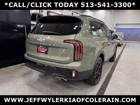 Certified 2024 Kia Telluride SX Prestige X-Line image 3