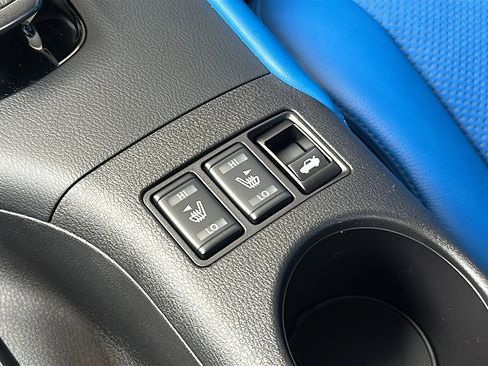Used 2024 Nissan Z Performance w/ Floor Mat Package image 33
