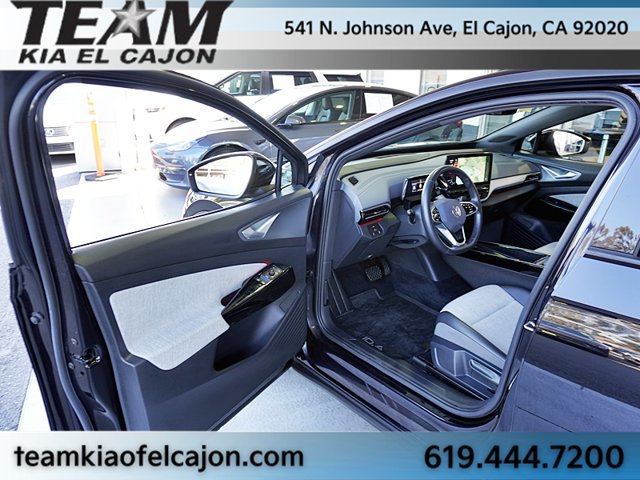 Used 2024 Volkswagen ID.4 2WD image 42