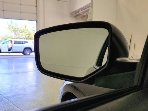 Used 2011 Honda Accord EX-L image 20