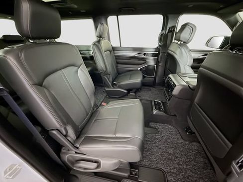 New 2026 Jeep Grand Wagoneer 4WD image 29