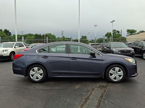 Used 2015 Subaru Legacy 2.5i AWD/4WD image 7