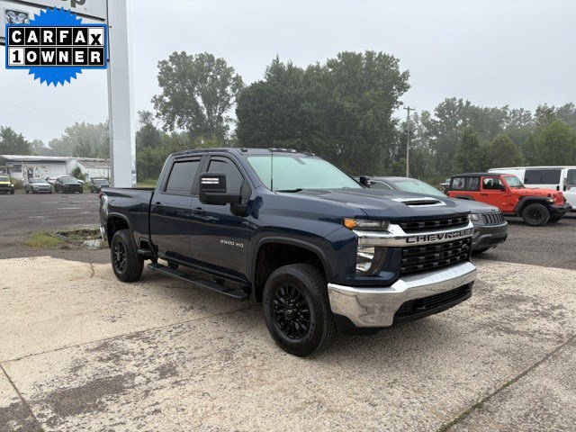 Used 2022 Chevrolet Silverado 2500 LT AWD/4WD image 3