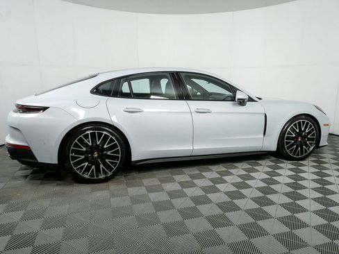 New 2026 Porsche Panamera RWD image 29