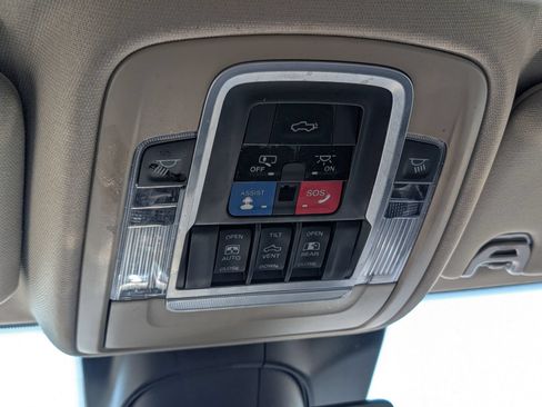 Used 2020 RAM 2500 Laramie AWD/4WD image 30