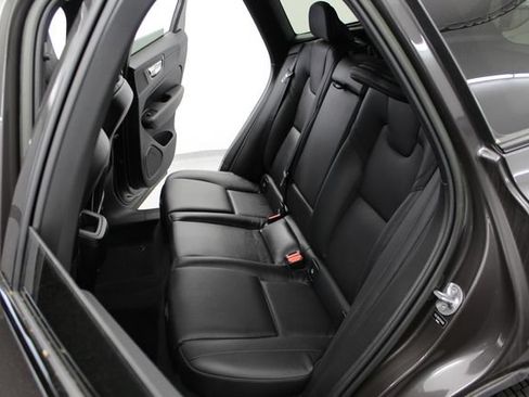 Used 2023 Volvo XC60 B5 Plus w/ Protection Package Premier AWD/4WD image 15