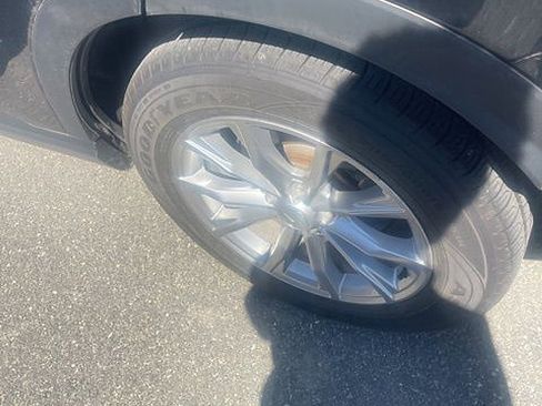 Used 2024 Honda CR-V EX-L image 11