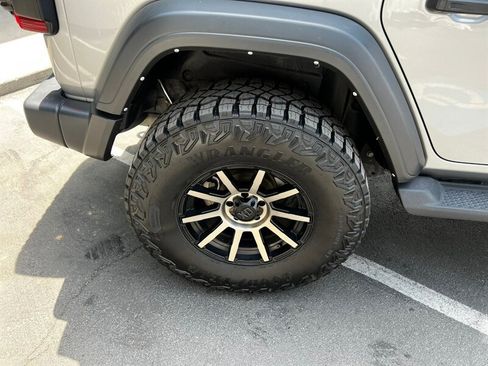 Used 2021 Jeep Wrangler Unlimited Sport AWD/4WD image 14