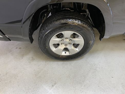 Used 2025 RAM 1500 Big Horn image 13