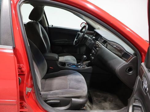 Used 2012 Chevrolet Impala LT w/ LT Sunroof Package FWD image 23