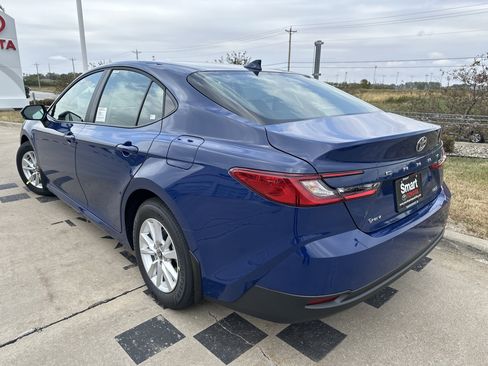 New 2026 Toyota Camry LE w/ Convenience Package image 4