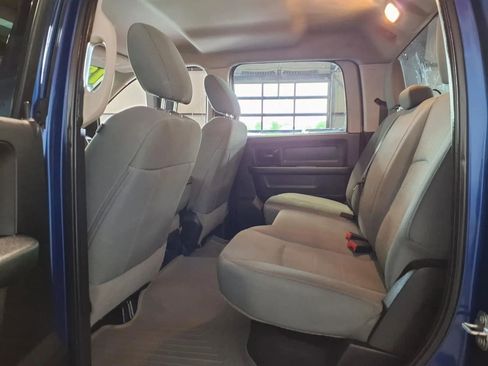 Used 2018 RAM 2500 Tradesman w/ Chrome Appearance Group AWD/4WD image 14