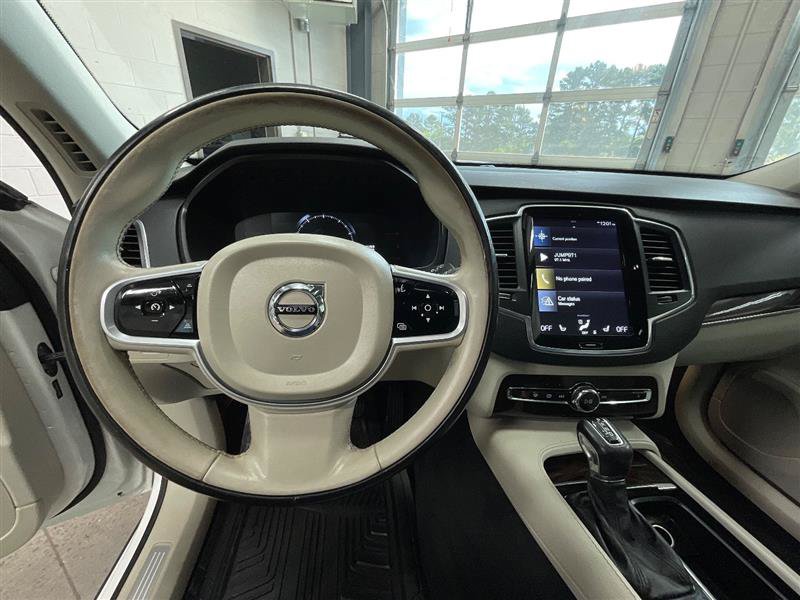 Used 2019 Volvo XC90 T5 Momentum w/ Protection Package Premier FWD image 15