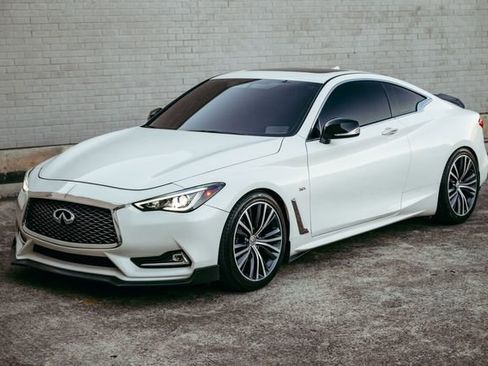 Used 2017 INFINITI Q60 3.0t w/ Cargo Package image 7