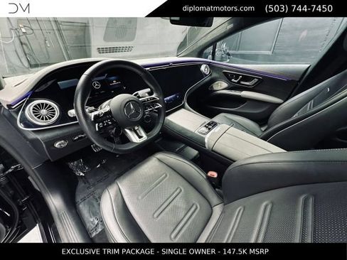 Used 2025 Mercedes-Benz EQS AMG 4MATIC image 17