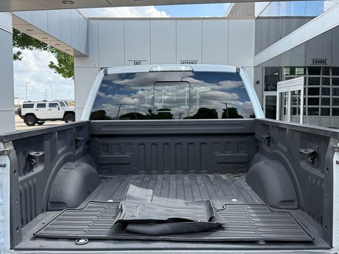 Used 2017 Ford F150 Raptor w/ Equipment Group 802A Luxury image 44