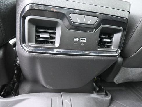 Used 2022 Chevrolet Silverado 1500 ZR2 w/ Technology Package AWD/4WD image 24