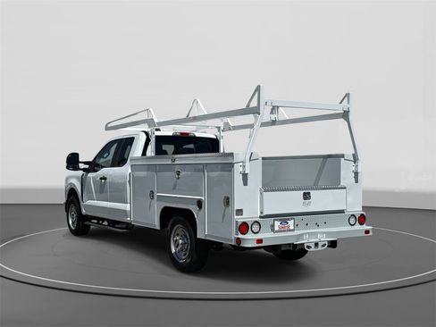 New 2025 Ford F350 XL w/ XL Chrome Package image 2