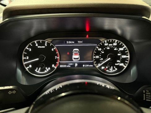 Used 2023 Nissan Rogue SV image 15