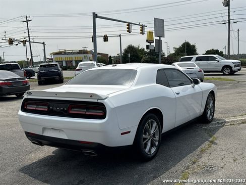 Used 2020 Dodge Challenger GT w/ Driver Convenience Group AWD/4WD image 5