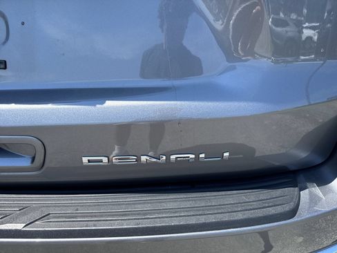 Used 2021 GMC Yukon Denali AWD/4WD image 33
