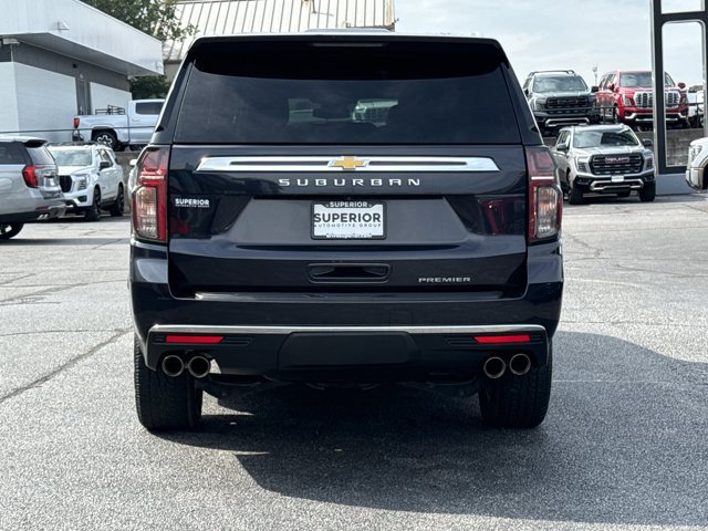 Used 2023 Chevrolet Suburban Premier AWD/4WD image 3