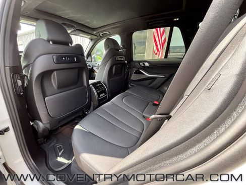 Used 2021 BMW X5 xDrive40i w/ Premium Package image 38
