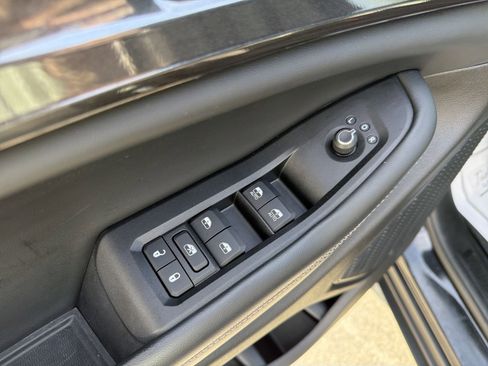 Used 2023 Jeep Grand Cherokee Altitude image 20