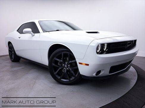 Used 2022 Dodge Challenger SXT w/ Blacktop Package image 1