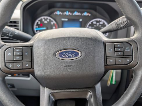 Used 2025 Ford F250 XL w/ STX Appearance Package image 27
