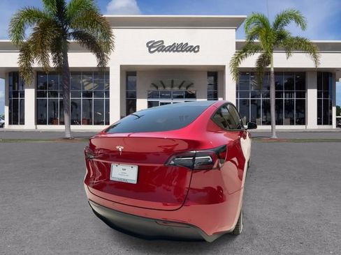 Used 2021 Tesla Model Y 2WD image 13