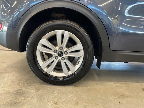 Used 2019 Kia Sportage LX w/ LX Popular Package AWD/4WD image 32