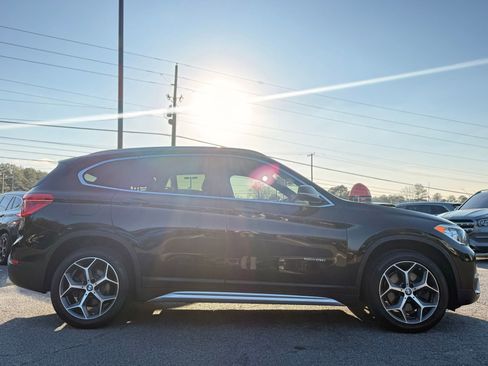 Used 2018 BMW X1 sDrive28i image 6