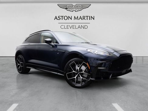 Used 2026 Aston Martin DBX S AWD/4WD image 1