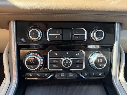 Used 2023 GMC Yukon Denali w/ Max Trailering Package image 21