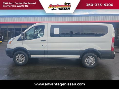 Used 2017 Ford Transit 150 XLT image 2