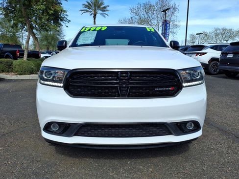 Used 2017 Dodge Durango GT image 2